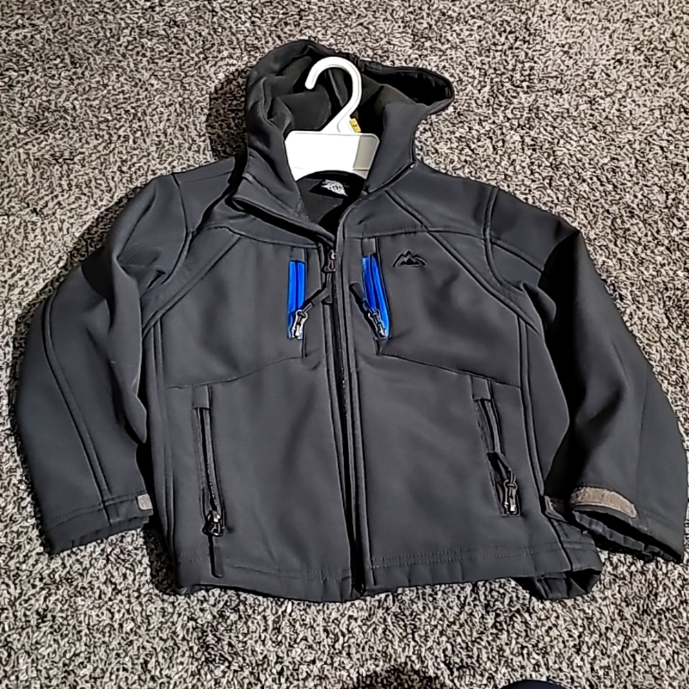 Boys Snozu fleece lined jacket size 5/6